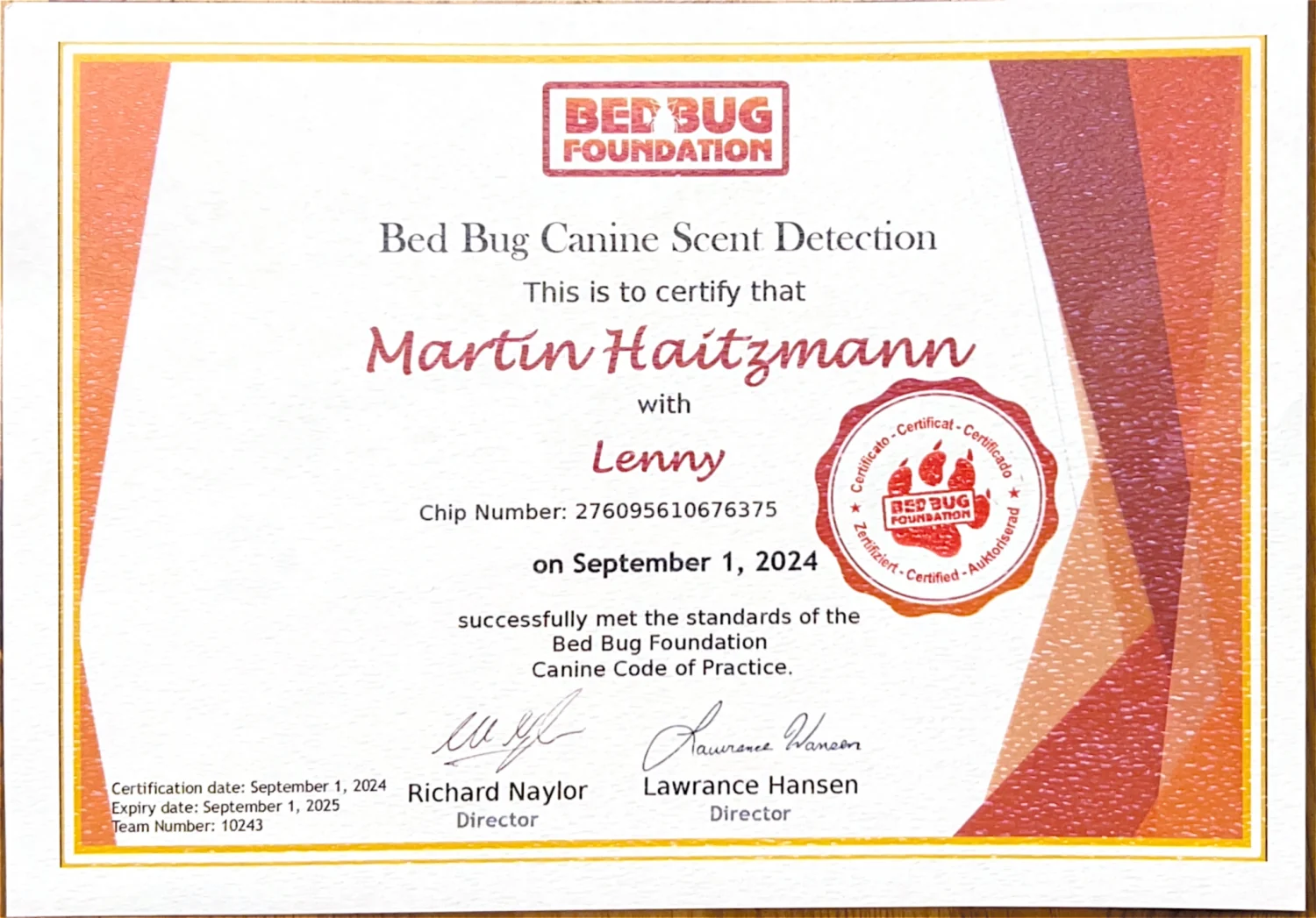 Bed Bug Foundation Zertifikat für Martin Haitzmann und Lenny